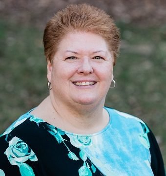 Headshot of Charzzi White