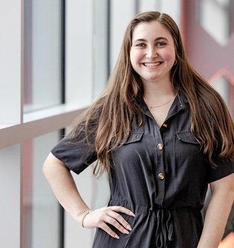 Headshot of Alayna Griffiths